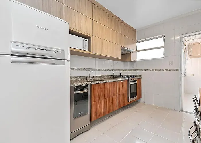 Lindo Apartamento Com 3 Quartos E Sacada Na Liberdade